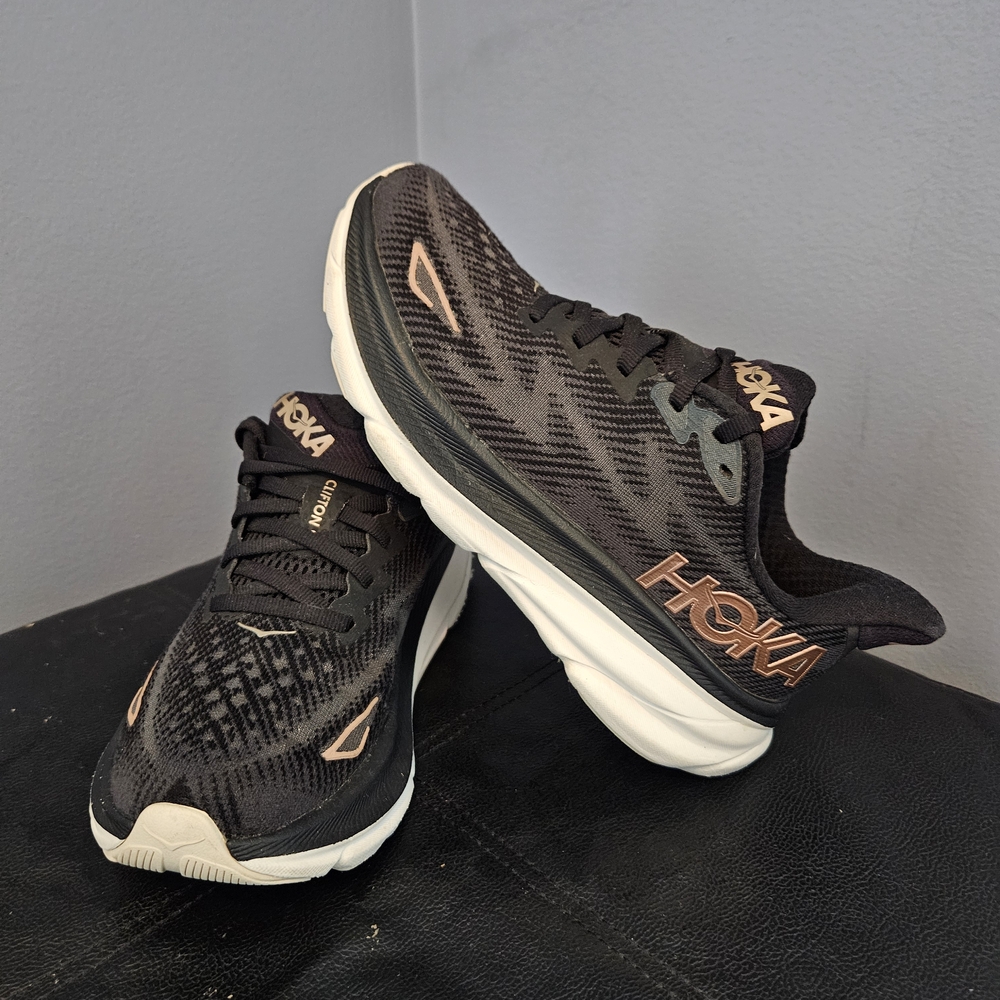 HOKA Clifton Black/ Rose Gold